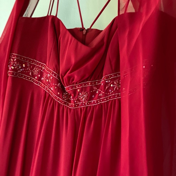 David’s Bridal Dress - Picture 3 of 4